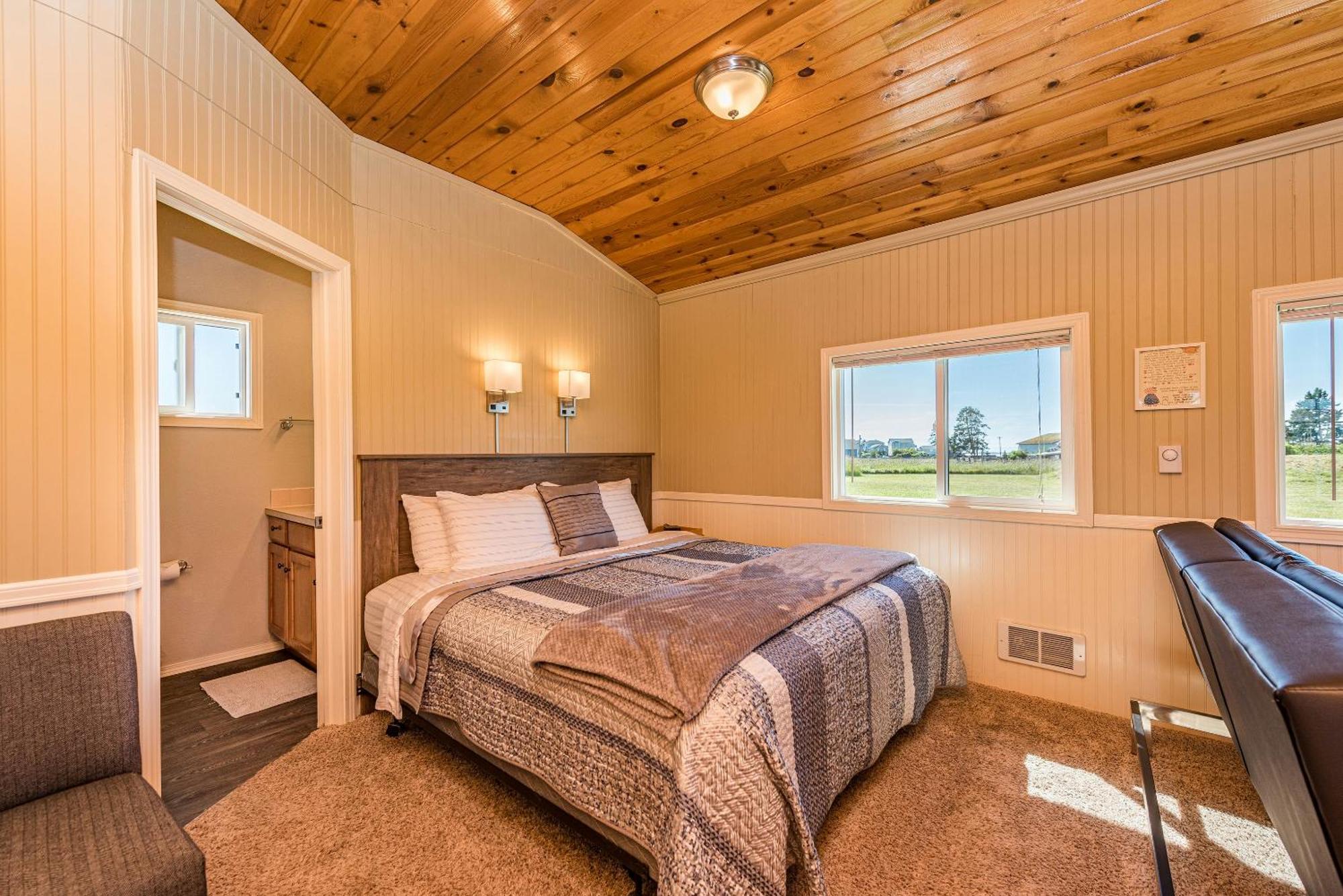 Juan De Fuca Waterfront Hotel & Cottages Sequim Exterior foto