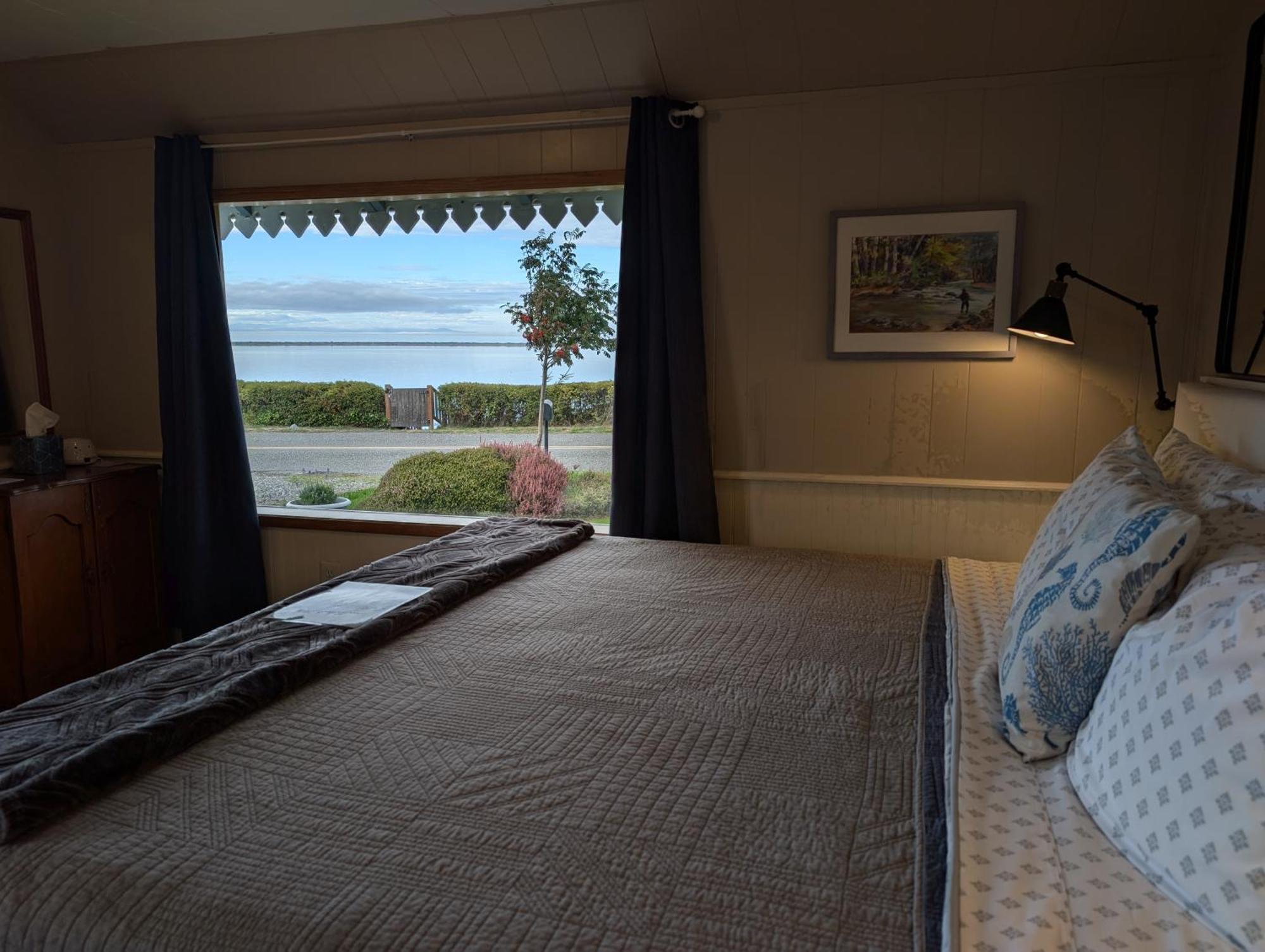 Juan De Fuca Waterfront Hotel & Cottages Sequim Exterior foto